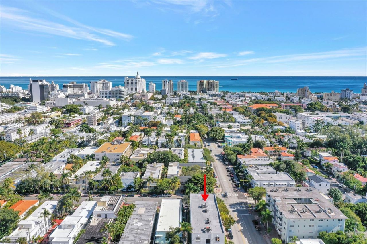 1471 SW 1st St , Miami, FL 33135 Photo