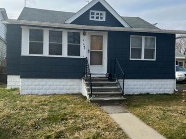 5047 Anatole Street, Grosse Pointe, MI 48236