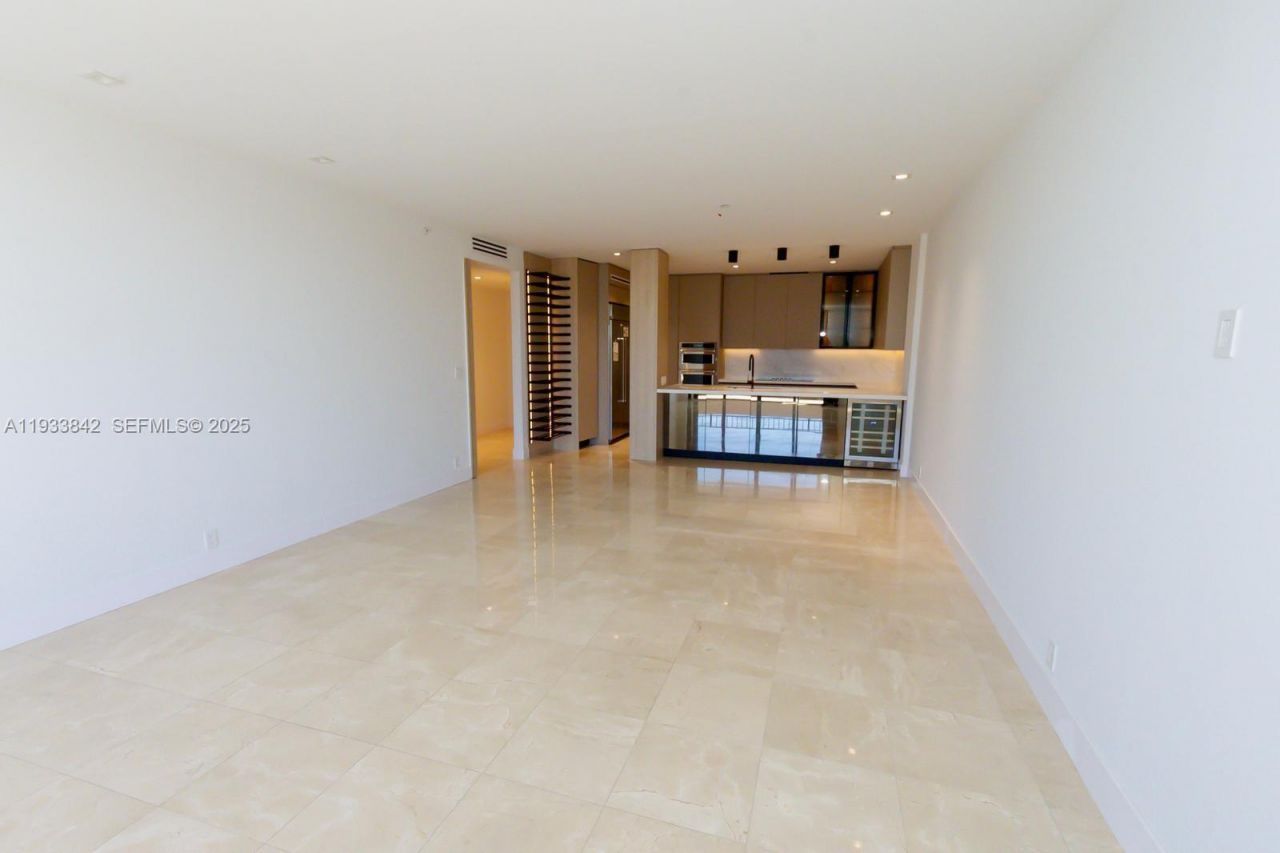 251 Crandon Blvd, Unit 1228, Key Biscayne, FL 33149 Photo