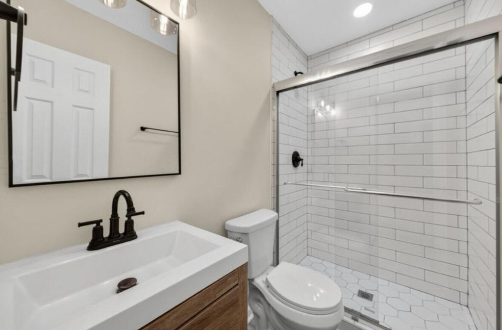 2116 Commander Road Photo 11