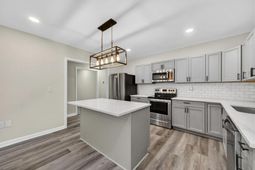 2116 Commander Road photo 4