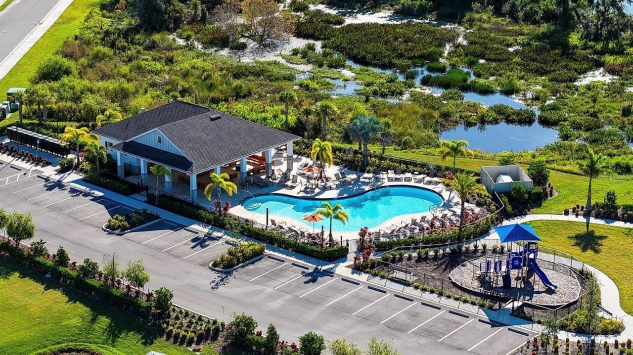 621 157th Court E, Bradenton, FL 34212 Photo