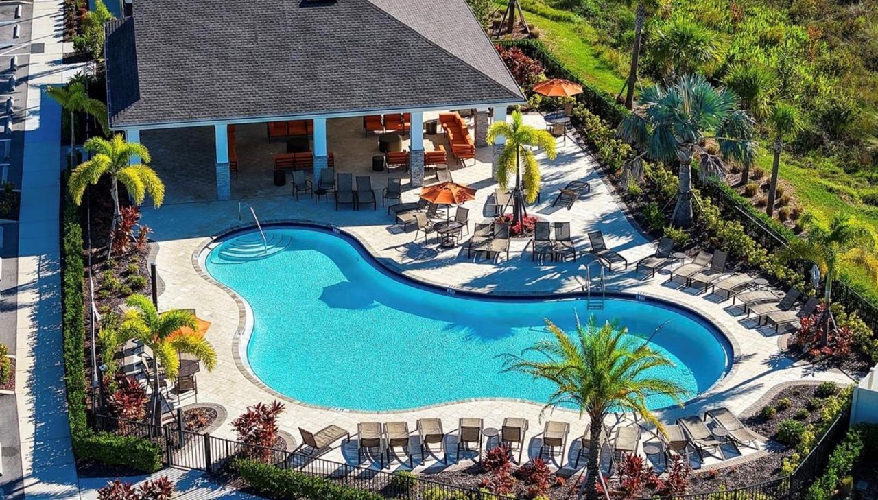 621 157th Court E, Bradenton, FL 34212 Photo