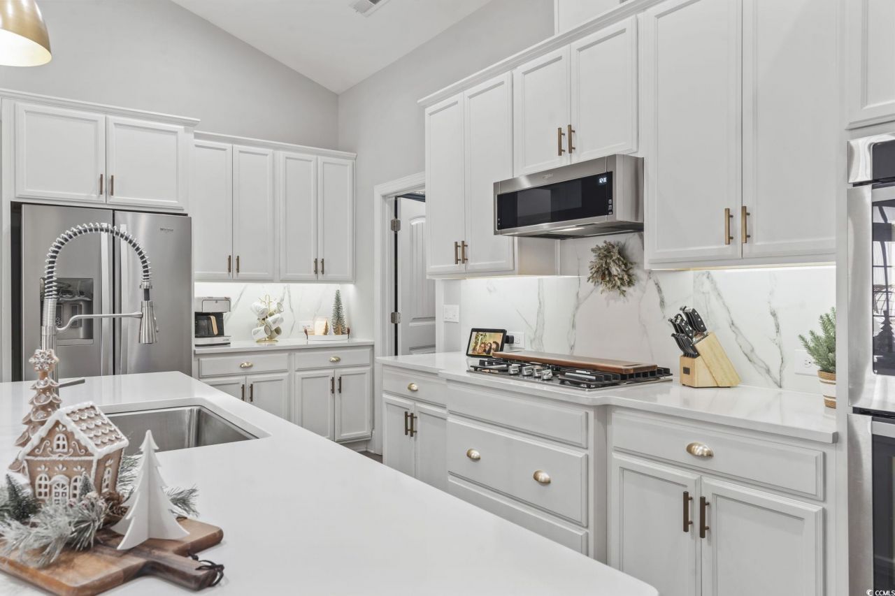 2216 Wood Stork Dr. Photo 19