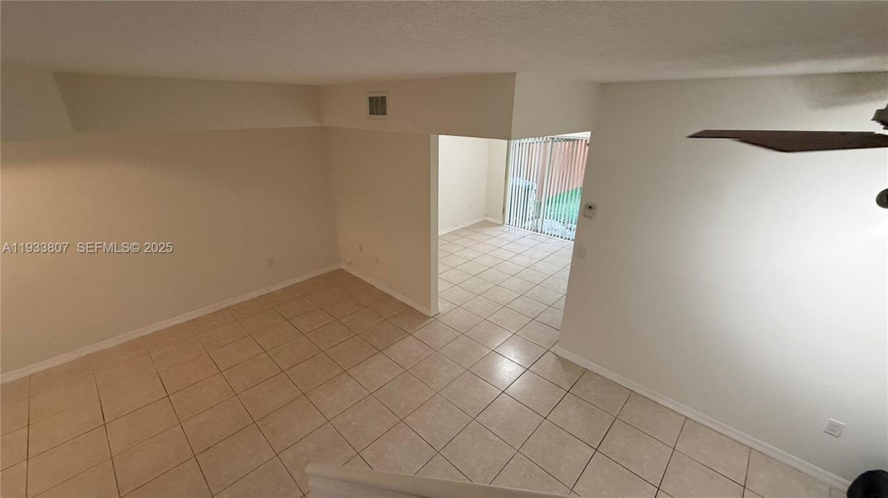 10150 SW 88th St, Unit 106, Miami, FL 33176 Photo