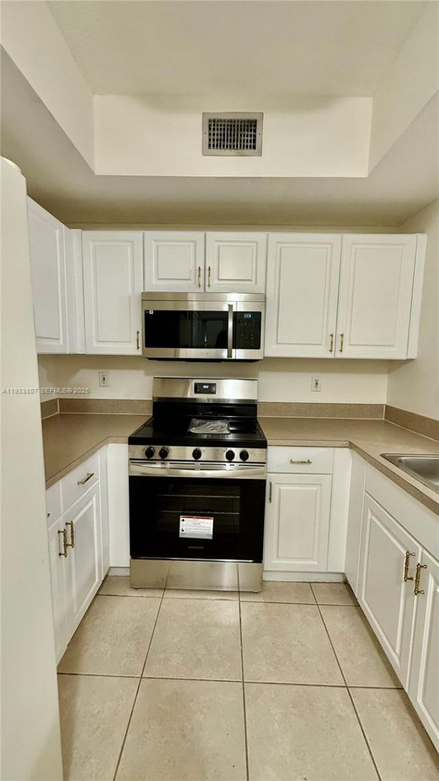 10150 SW 88th St, Unit 106, Miami, FL 33176 Photo