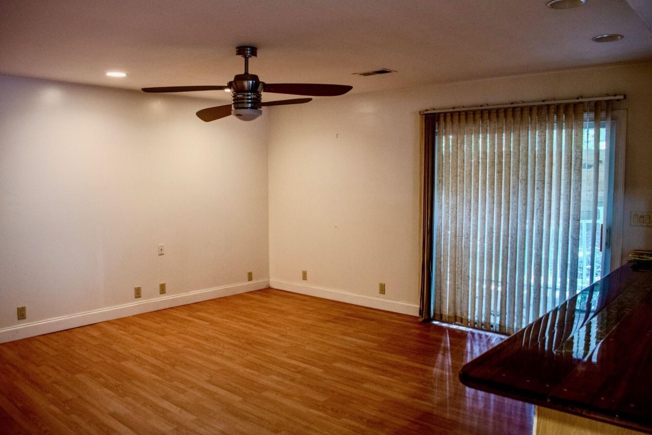 120 E Colpat Street Photo 12