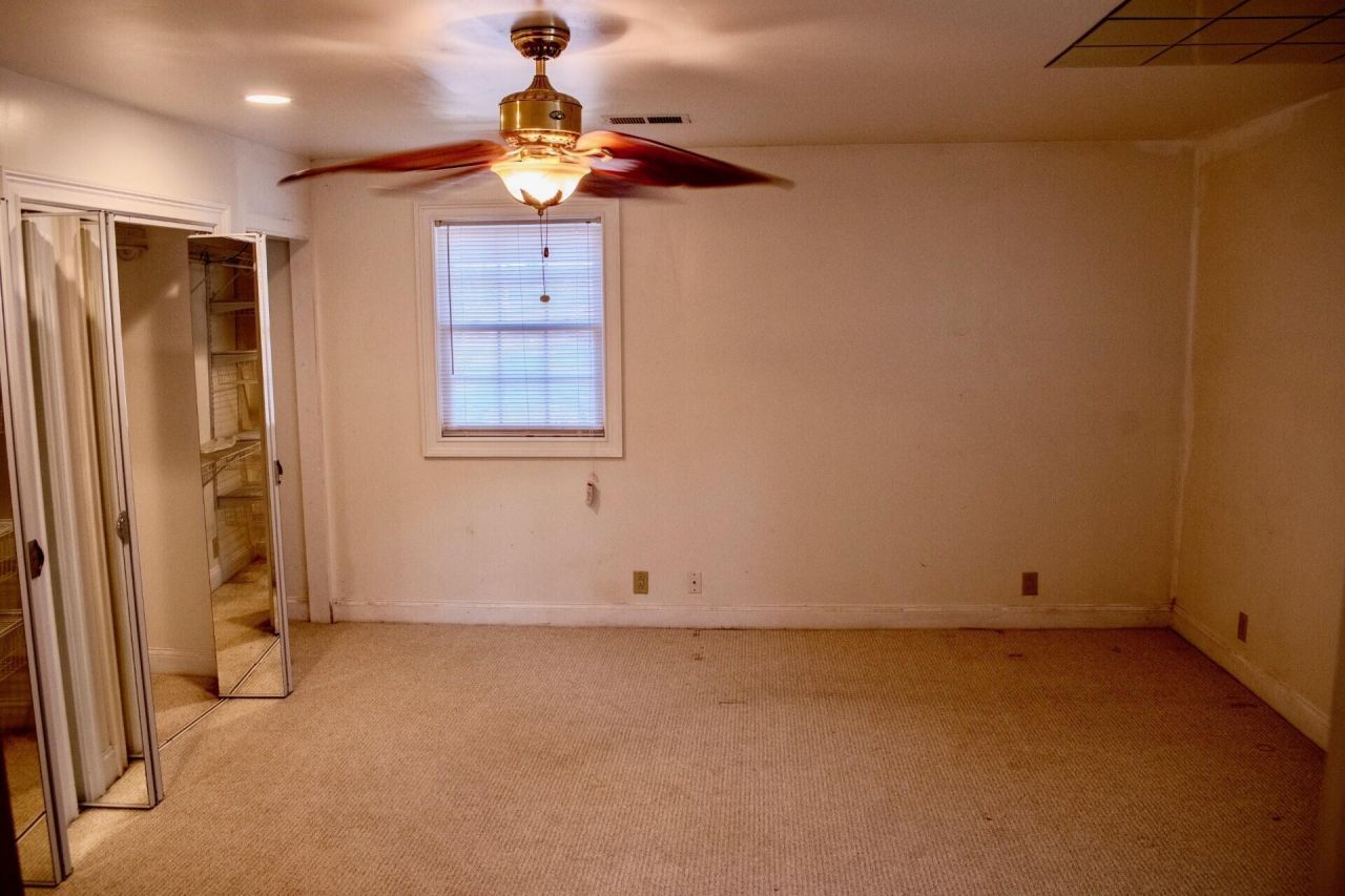 120 E Colpat Street Photo 13