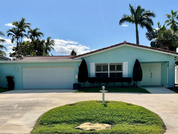 1700 SW 5th Court, Fort Lauderdale, FL 33312