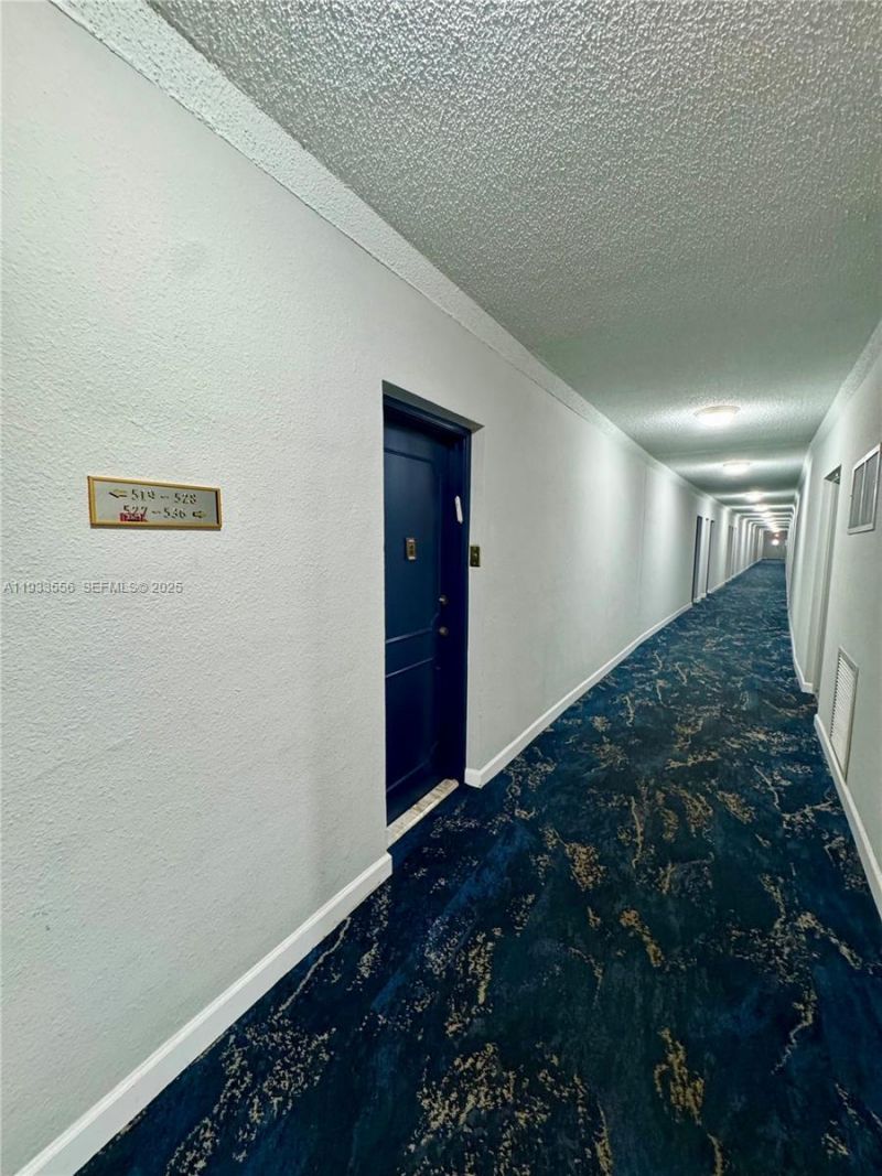 200 Diplomat Pkwy, Unit 530, Hallandale Beach, FL 33009 Photo