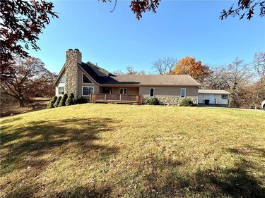15500 SE 70th Road, Faucett, MO 64448