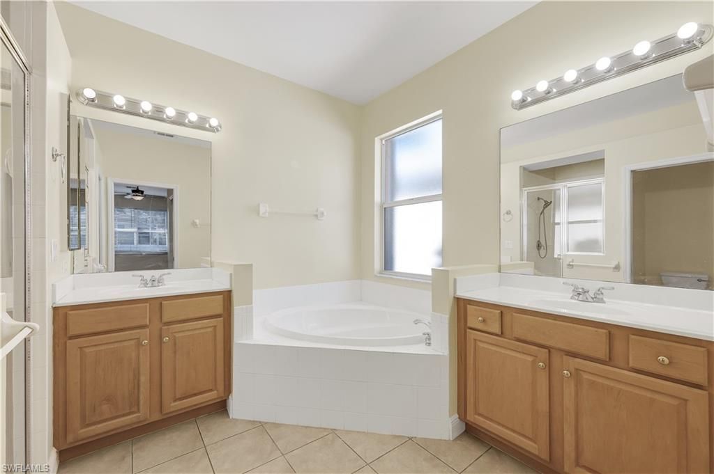 9214 Palm Island Cir, North Fort Myers, FL 33903 Photo