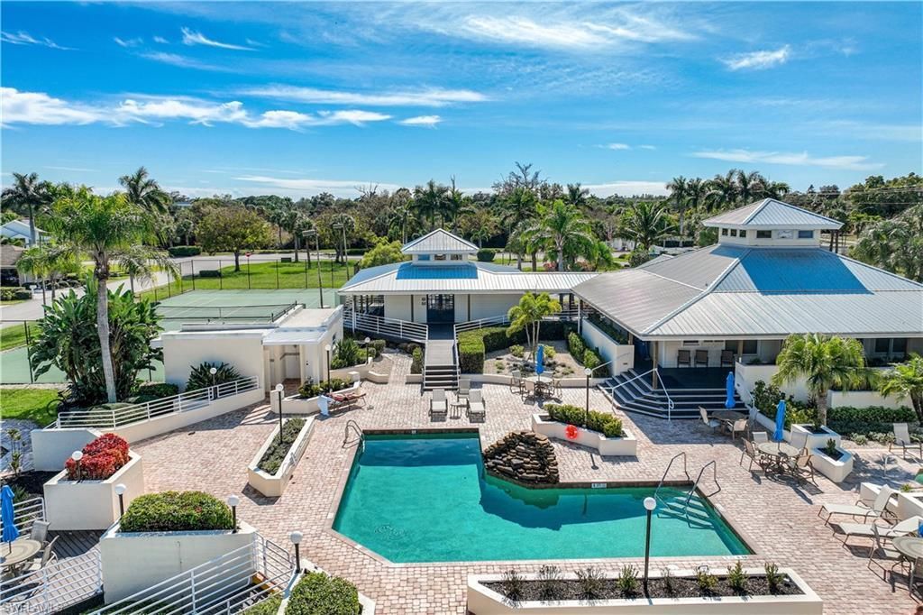 9214 Palm Island Cir, North Fort Myers, FL 33903 Photo