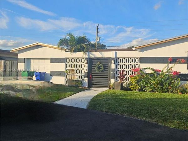 7817 Fairway, Miramar, FL 33023