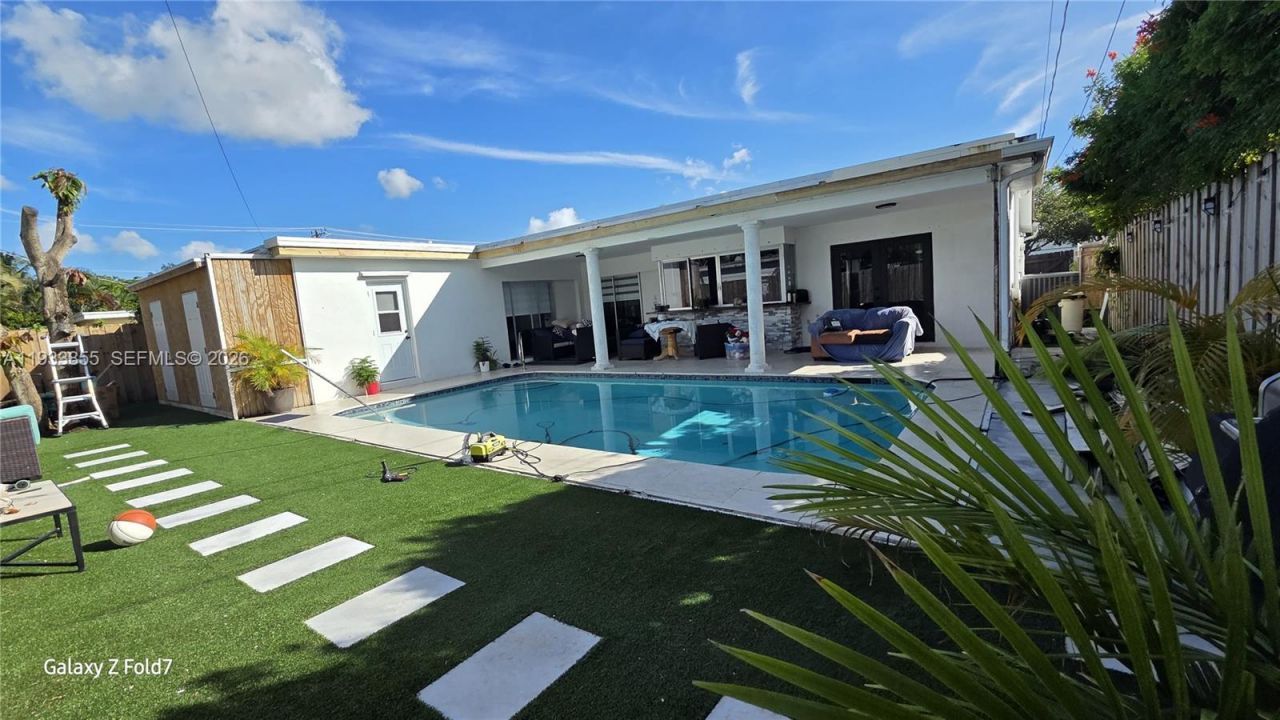 7817 Fairway, Miramar, FL 33023 Photo