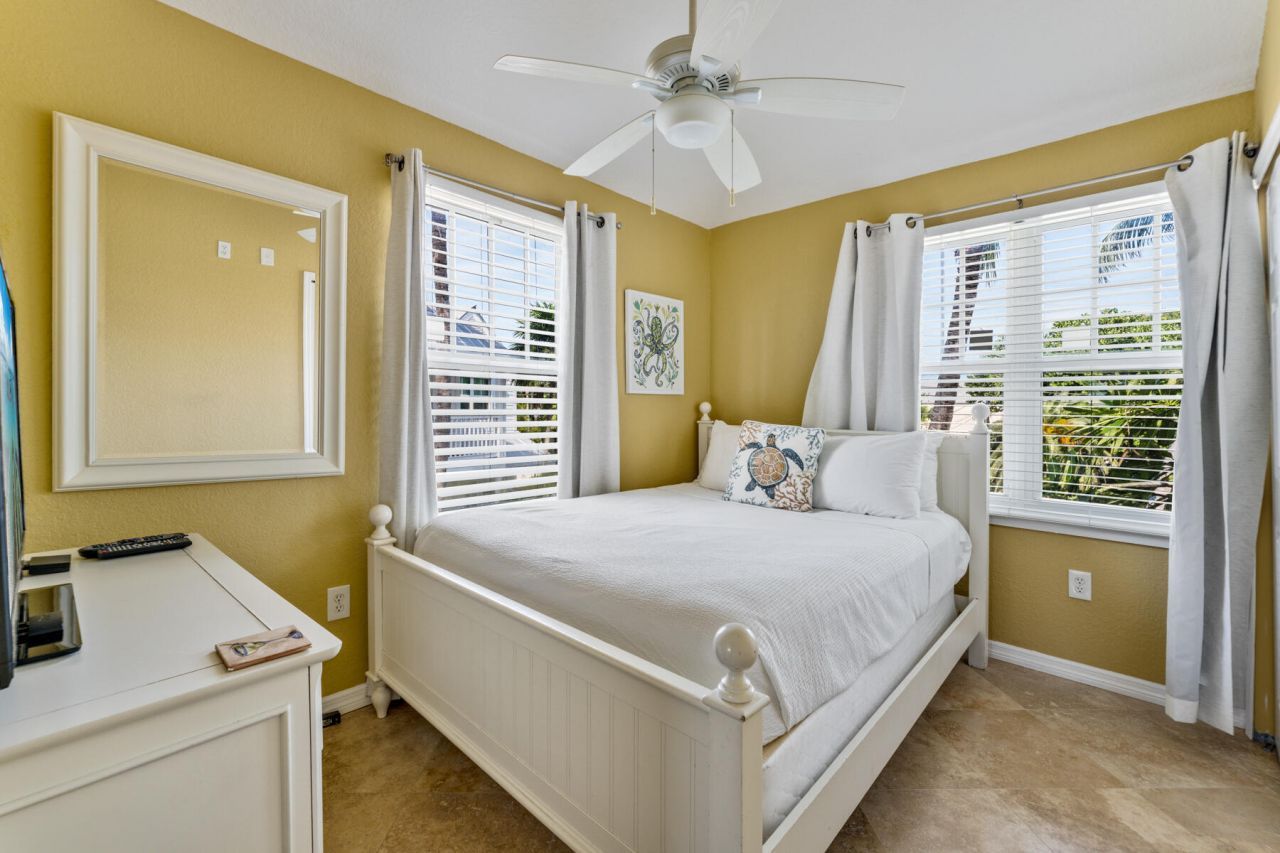 5110 Sunset Village Drive, Duck, FL 33050 Photo