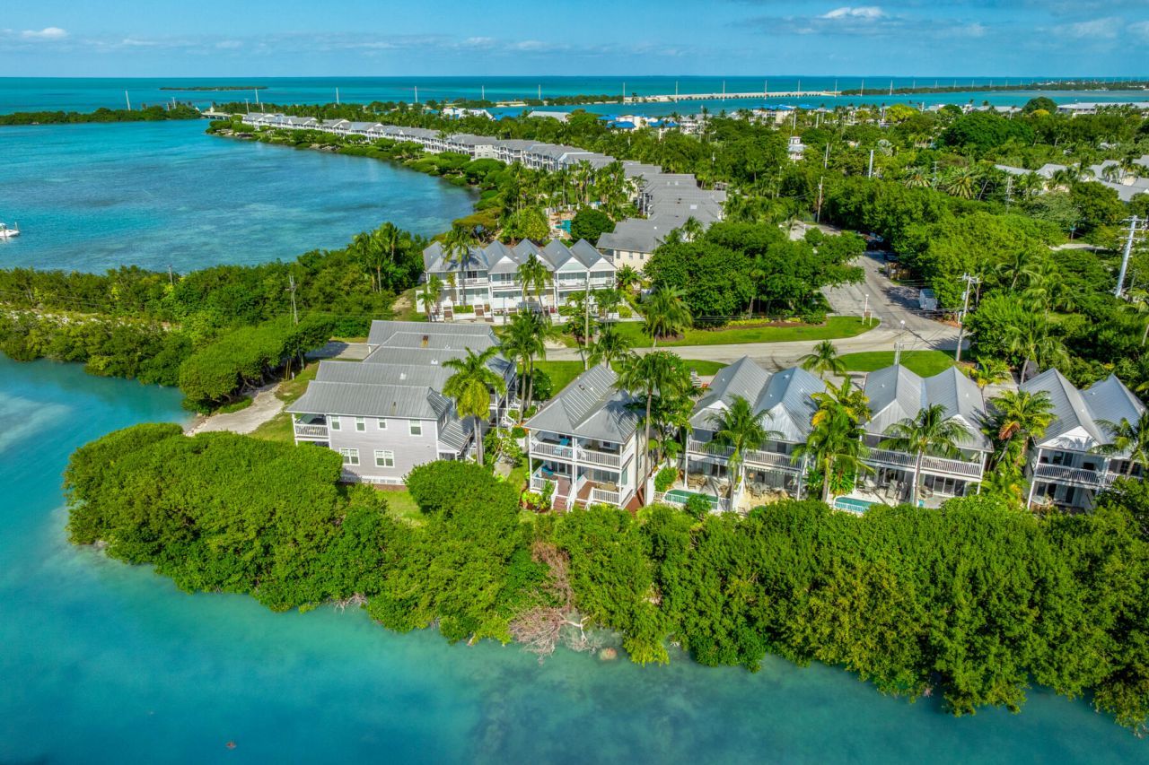 5110 Sunset Village Drive, Duck, FL 33050 Photo