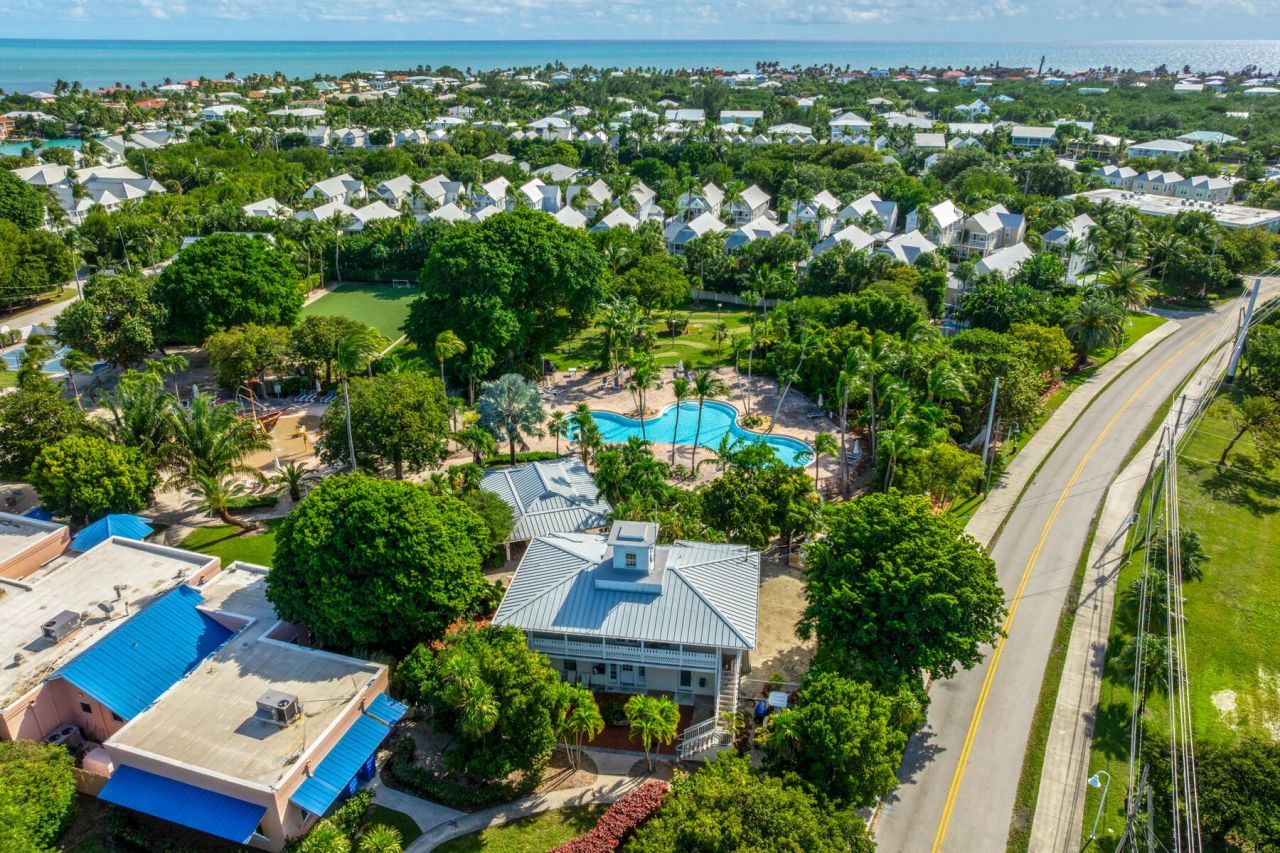 5110 Sunset Village Drive, Duck, FL 33050 Photo