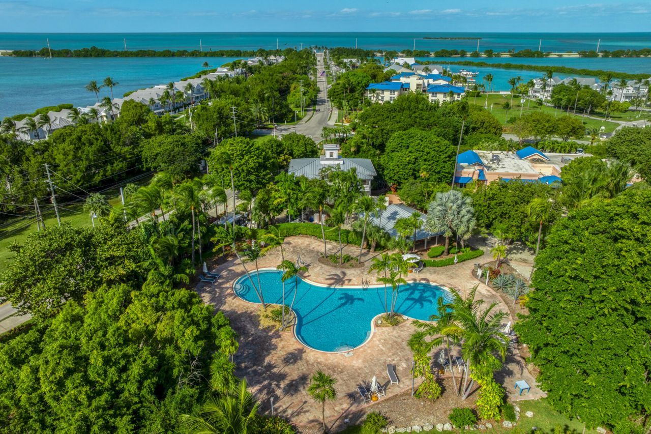 5110 Sunset Village Drive, Duck, FL 33050 Photo