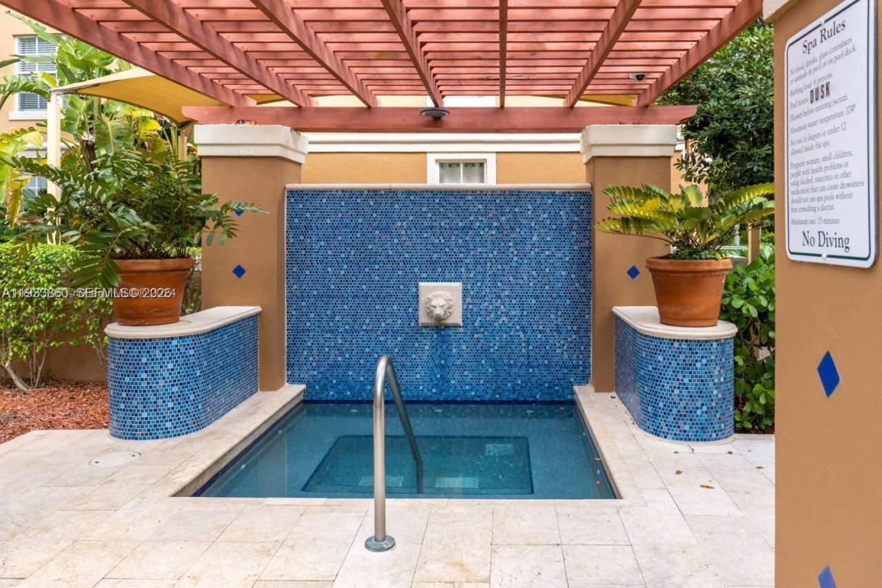 19901 E Country Club Dr, Unit 2403, Aventura, FL 33180 Photo