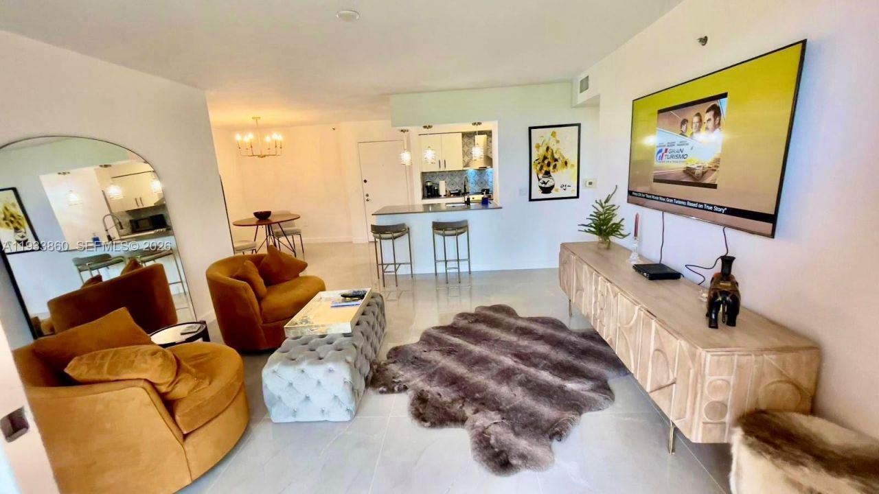 19901 E Country Club Dr, Unit 2403, Aventura, FL 33180 Photo