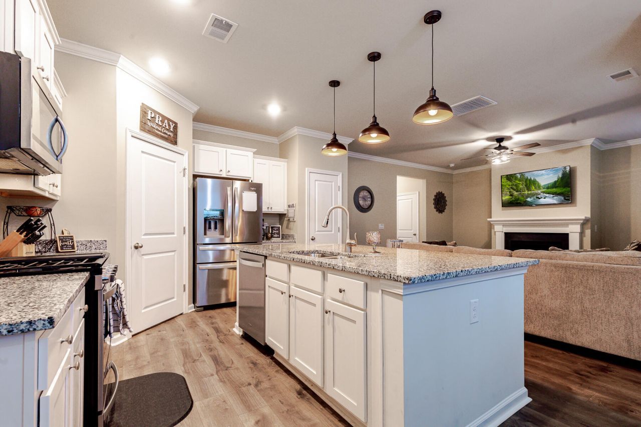 120 Petrell Road Photo 9