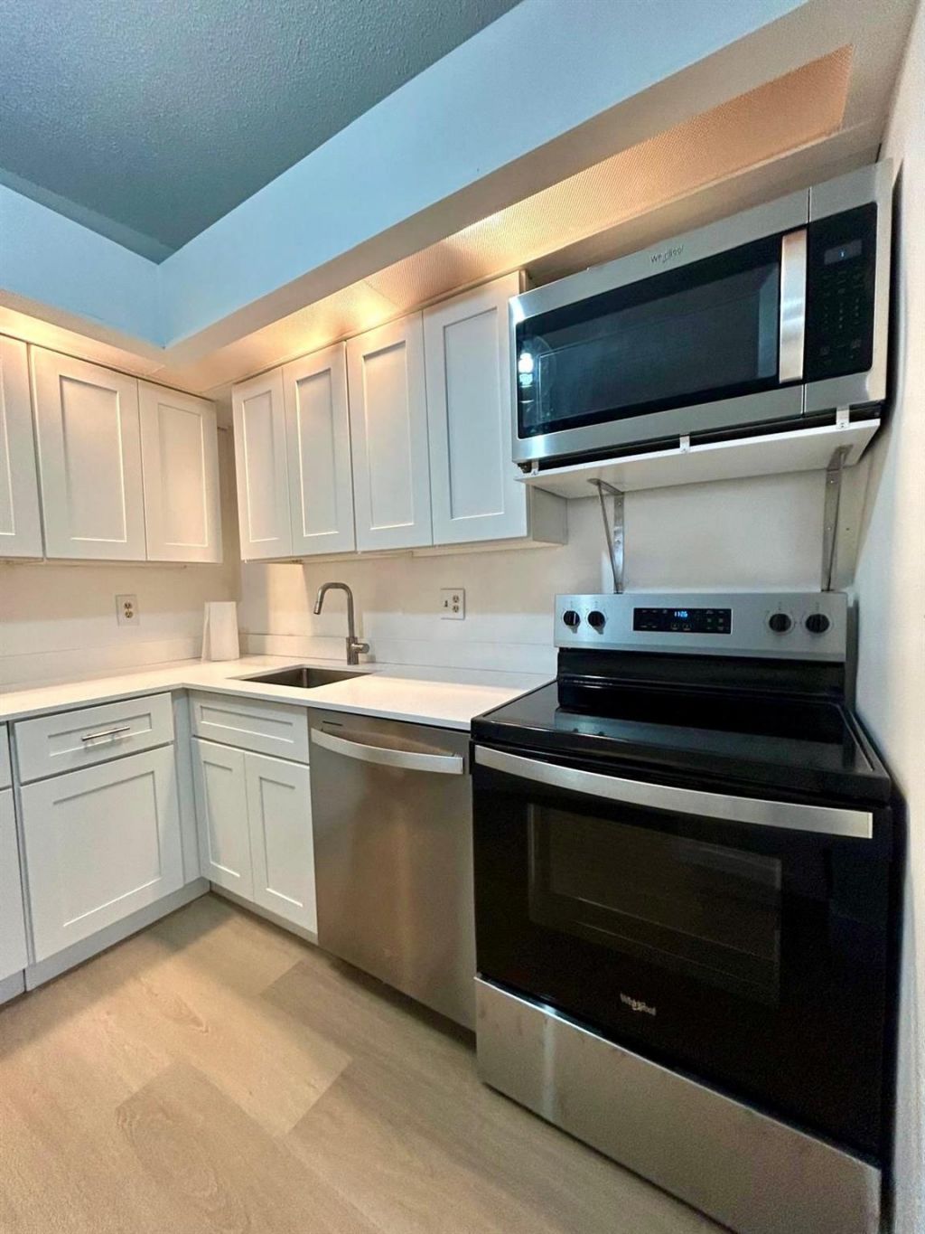 9624 S Belfort Circle, Unit 202, Tamarac, FL 33321 Photo