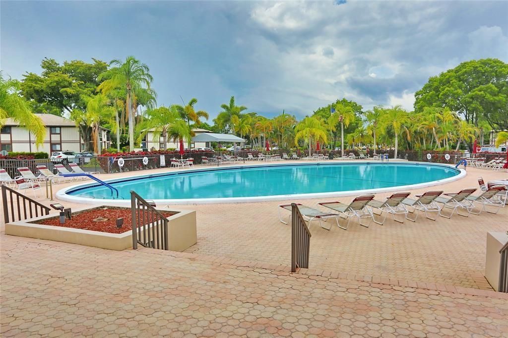 9624 S Belfort Circle, Unit 202, Tamarac, FL 33321 Photo