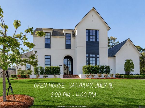8228 Oakridge Dr, Saint George, LA 70810