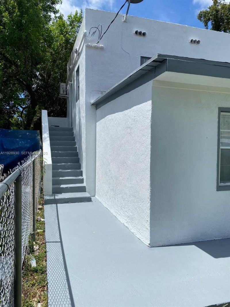 1278 NW 44th Street, Unit 1, Miami, FL 33142 Photo