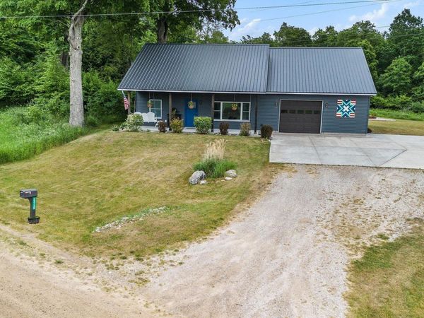 23736 110th Avenue, Tustin, MI 49688