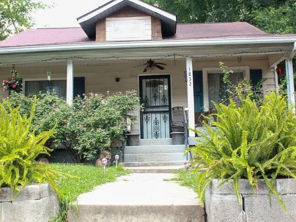 1832 10th Ave N, Nashville, TN 37208