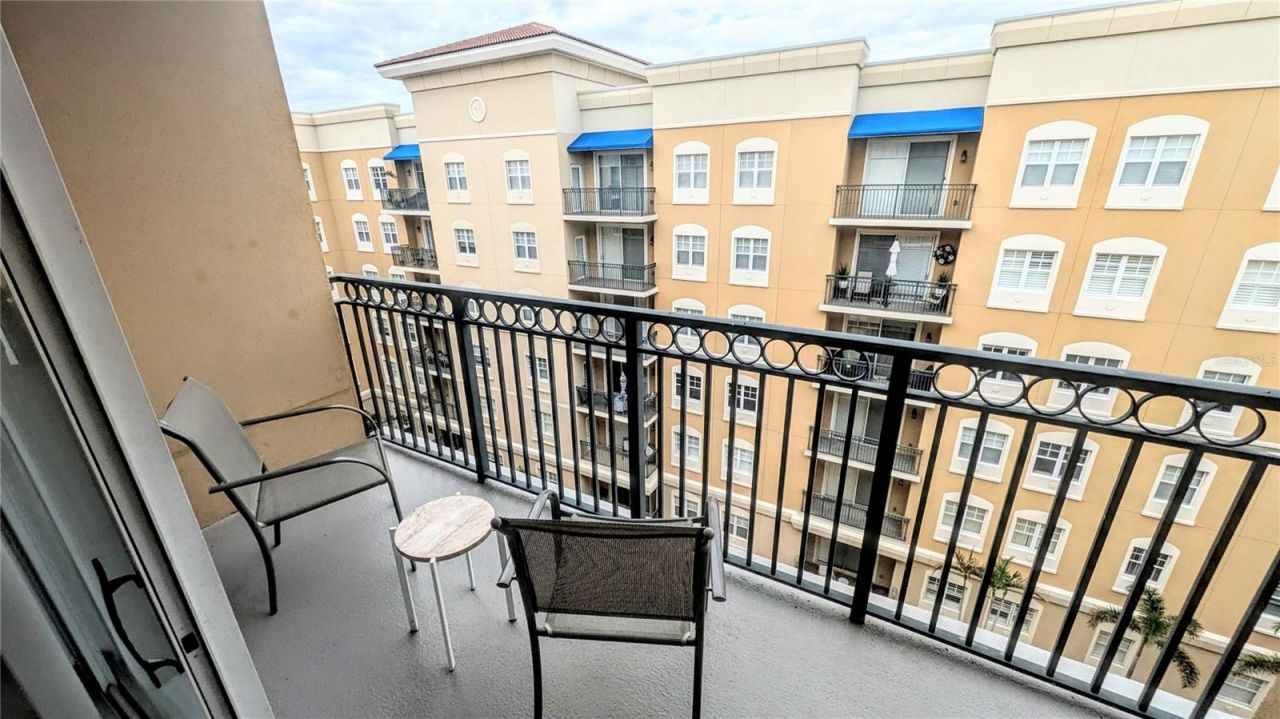 1064 N Tamiami Trail, Unit 1606, Sarasota, FL 34236 Photo