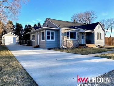 125 W South Street, Weston, NE 68070