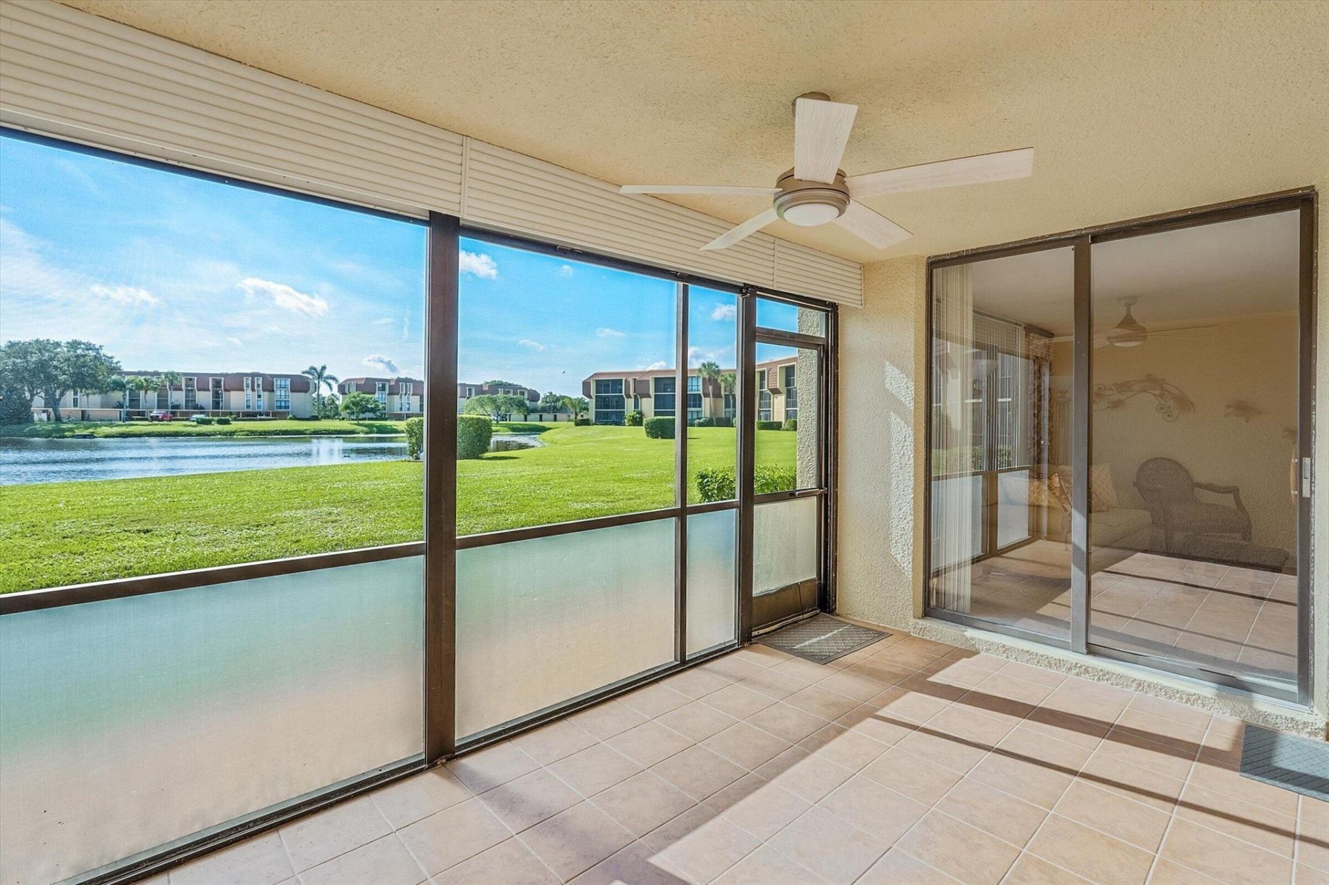 5344 Woodland Lakes Drive, Unit 122, Palm Beach Gardens, FL 33418 Photo