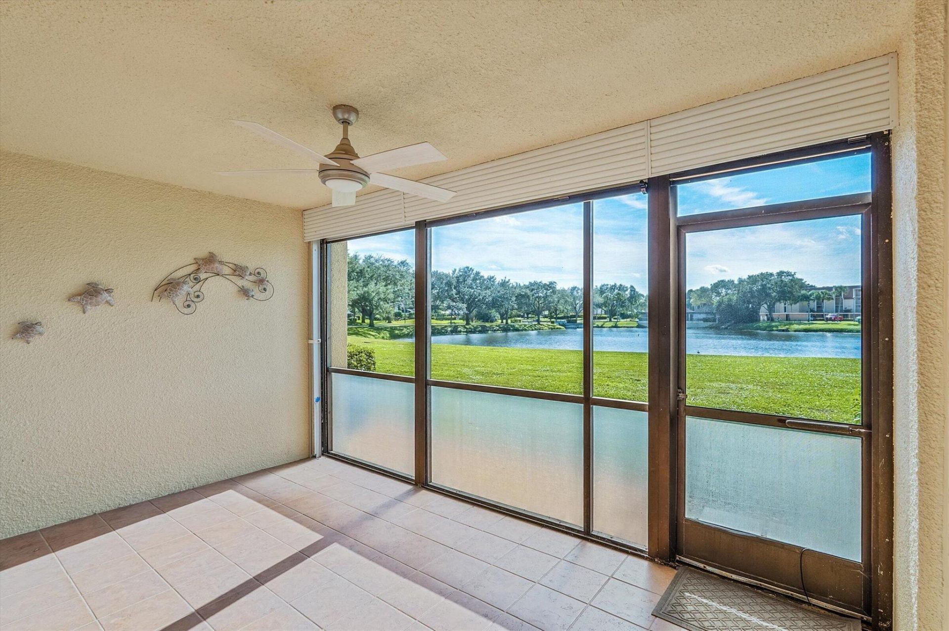 5344 Woodland Lakes Drive, Unit 122, Palm Beach Gardens, FL 33418 Photo