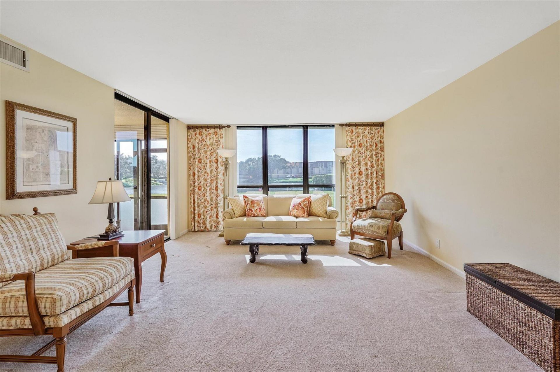 5344 Woodland Lakes Drive, Unit 122, Palm Beach Gardens, FL 33418 Photo