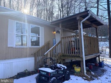 415 DANIEL ROAD, NEWPORT, PA 17074