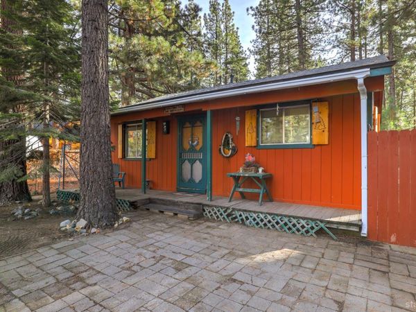 738 San Francisco Avenue, South Lake Tahoe, CA 96150