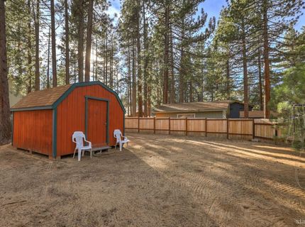 738 San Francisco Avenue, South Lake Tahoe, CA 96150 Photo