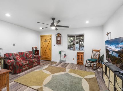 738 San Francisco Avenue, South Lake Tahoe, CA 96150 Photo