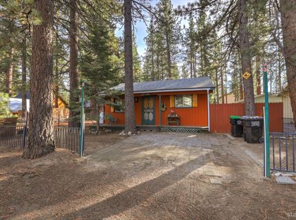 738 San Francisco Avenue, South Lake Tahoe, CA 96150 Photo