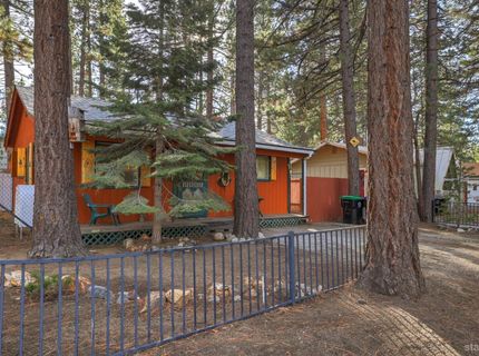 738 San Francisco Avenue, South Lake Tahoe, CA 96150 Photo