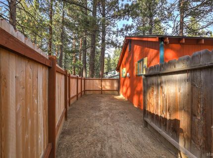 738 San Francisco Avenue, South Lake Tahoe, CA 96150 Photo