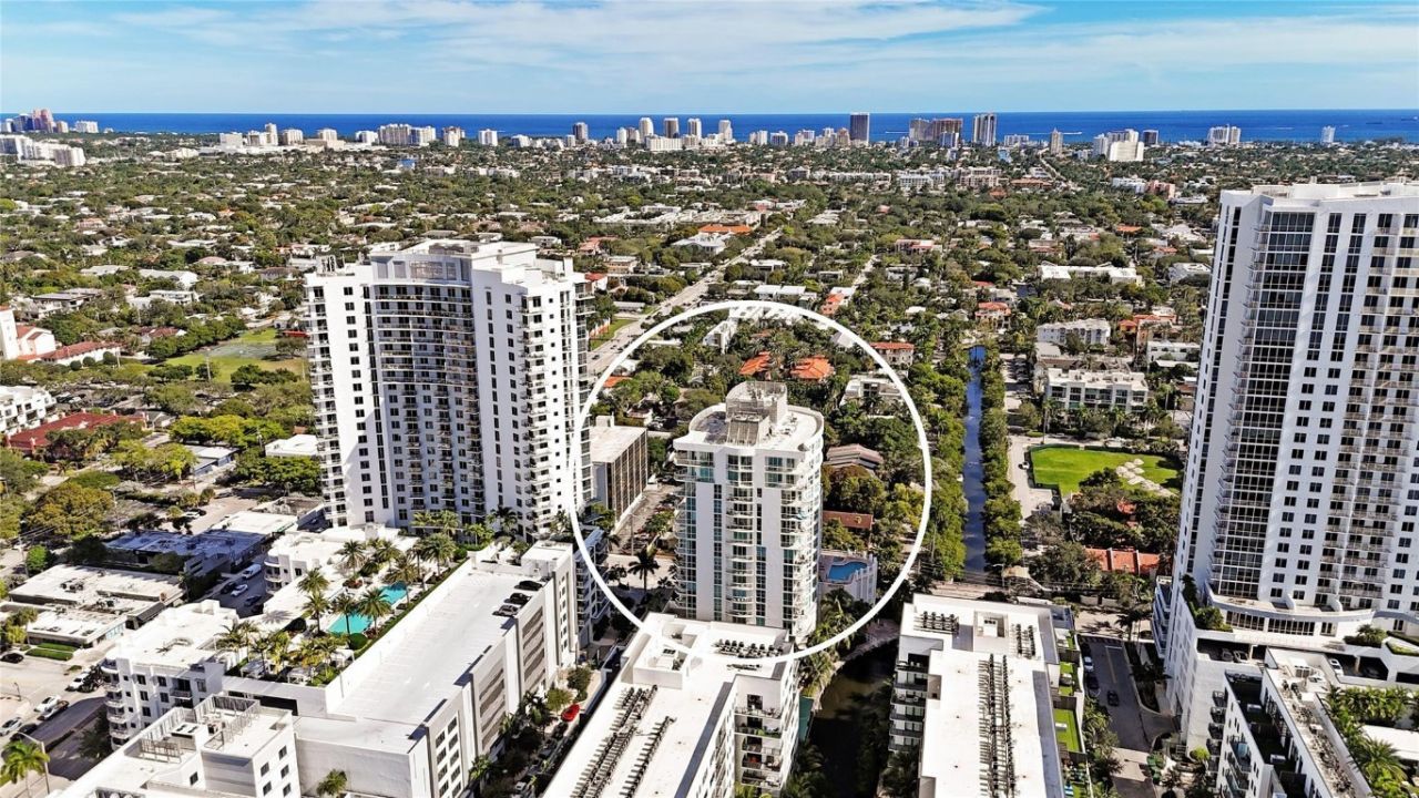 111 SE 8th Avenue, Unit PH-1701, Fort Lauderdale, FL 33301 Photo