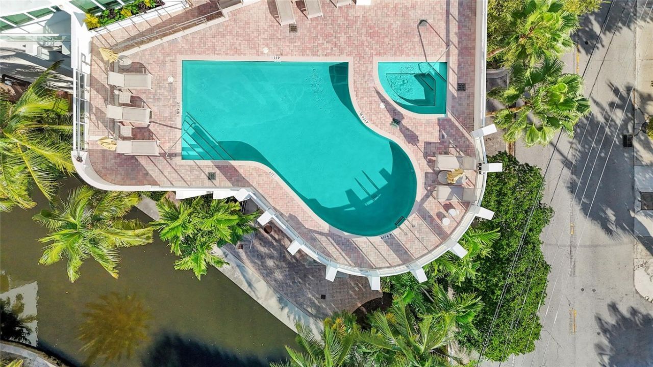 111 SE 8th Avenue, Unit PH-1701, Fort Lauderdale, FL 33301 Photo