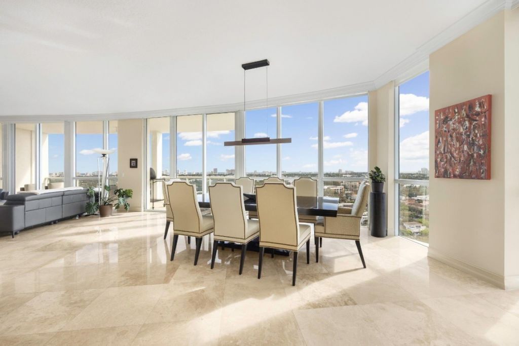 111 SE 8th Avenue, Unit PH-1701, Fort Lauderdale, FL 33301 Photo