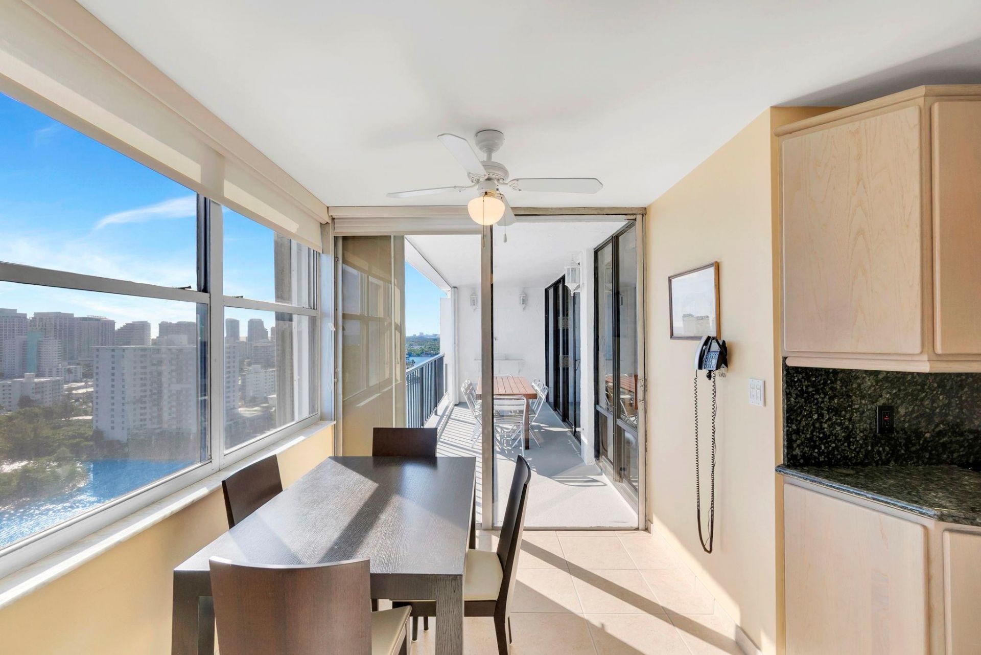 936 Intracoastal Drive, Unit 21D, Fort Lauderdale, FL 33304 Photo