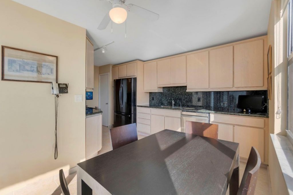 936 Intracoastal Drive, Unit 21D, Fort Lauderdale, FL 33304 Photo