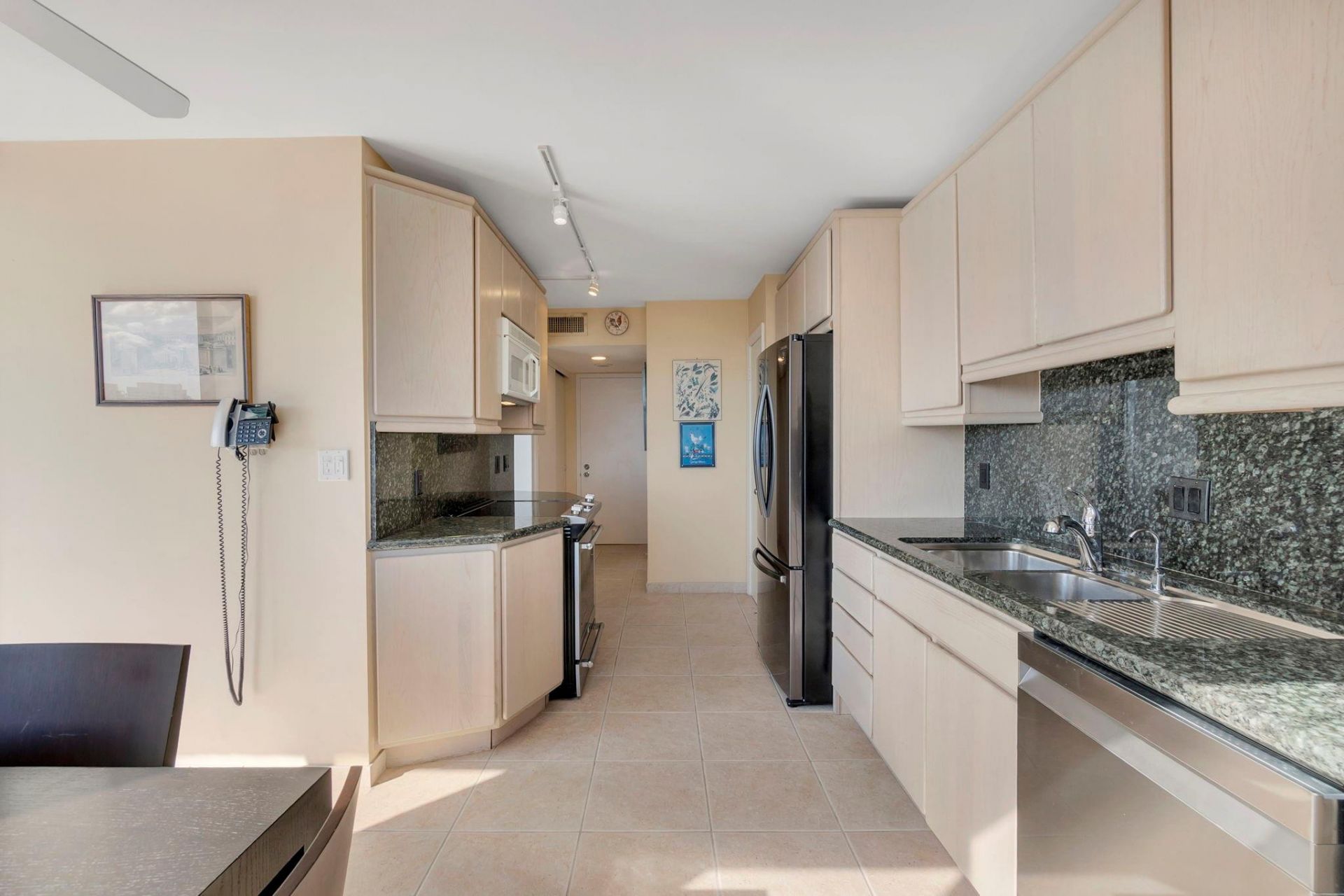 936 Intracoastal Drive, Unit 21D, Fort Lauderdale, FL 33304 Photo